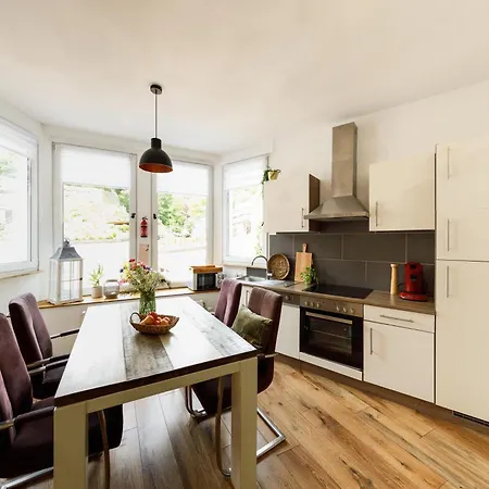 Aeuchen Am Rosenthal *