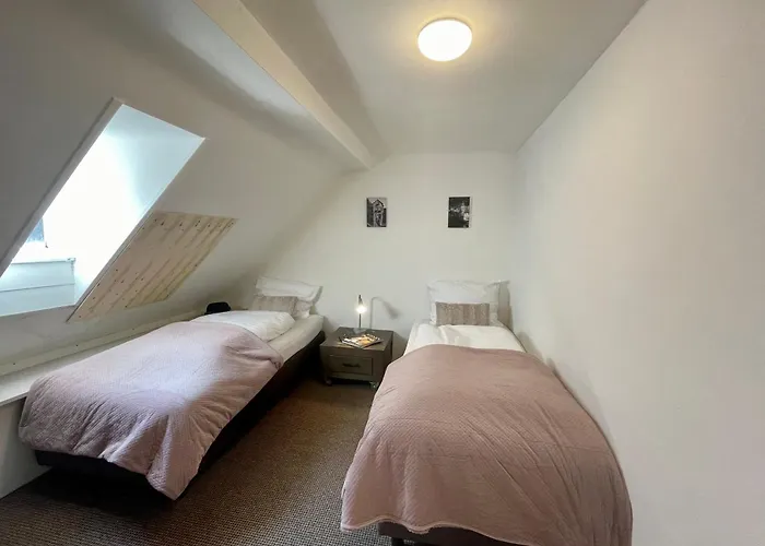 Aeuchen Am Rosenthal