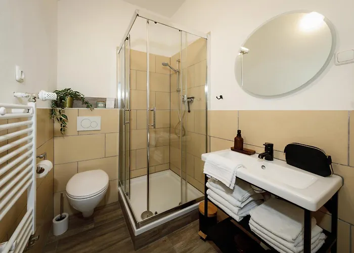 Aeuchen Am Rosenthal